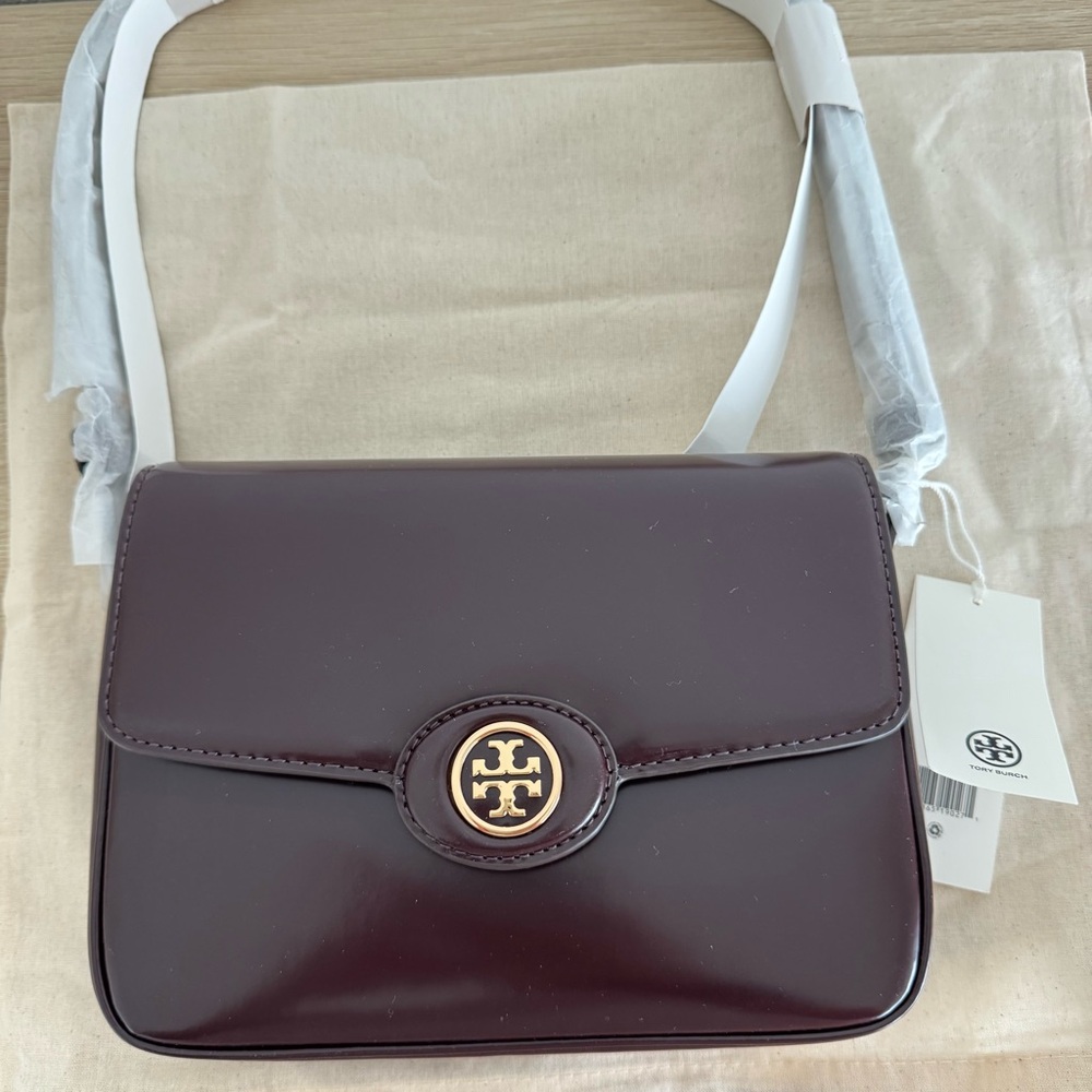 ☀️NEW☀️ Tory Burch Robinson Spazzolato Shoulder Bag Burgundy - Picture 4 of 14